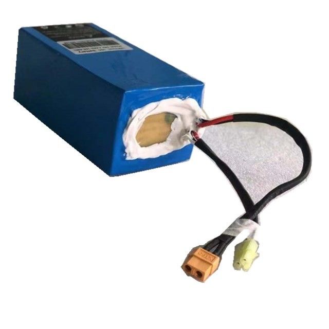 Batteria ricaricabile 18650 personalizzata 7s3p 10s2p 24v 36v 18650 batteria al litio per e scooter con spina XT60