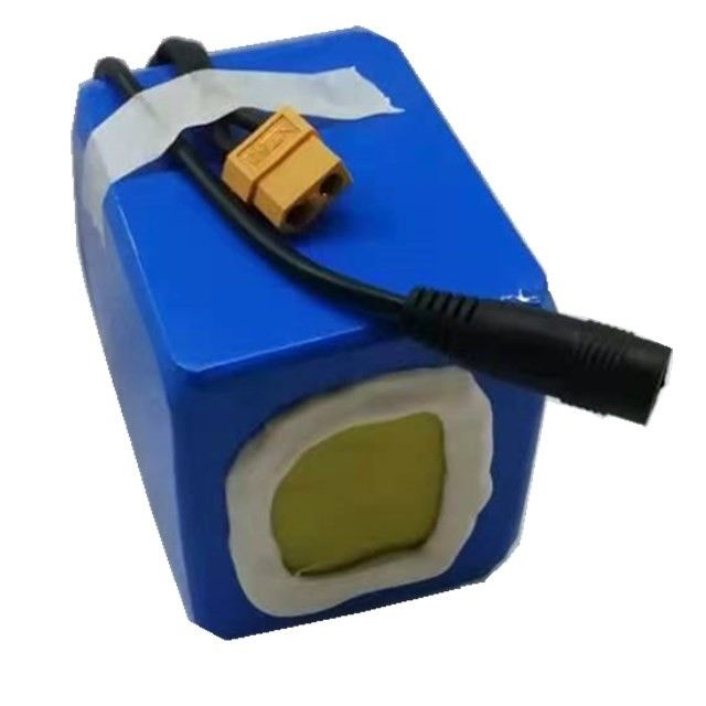 12 Volt 10ah batteria al litio 18650 3cellule in serie con spina di scarica XT60