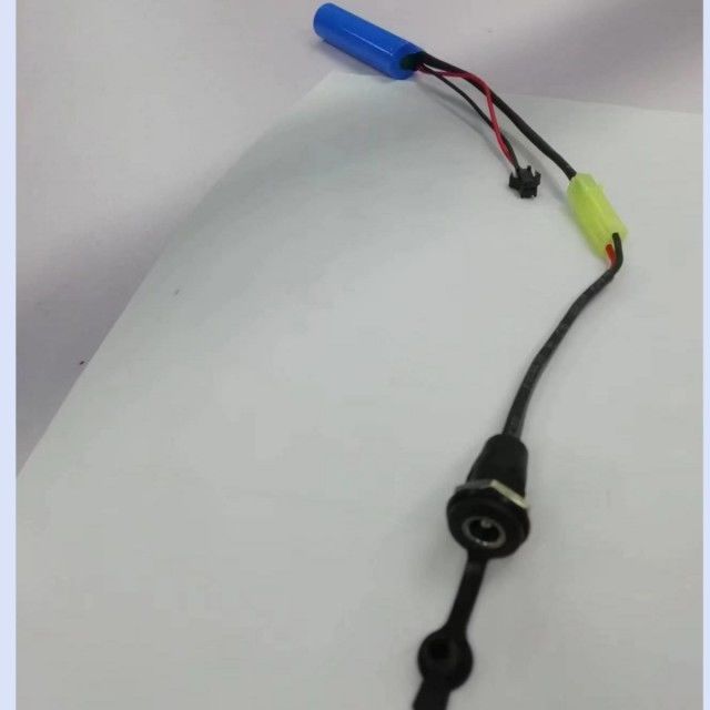 Batteria per pompa idraulica SM-2P 18650 1s 3.7v 2000mAh con spina di ricarica DC5521