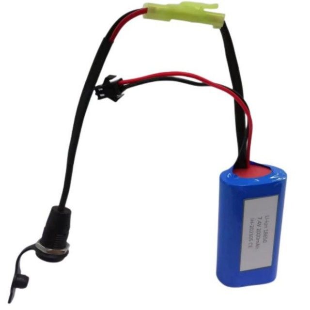 Batteria Li-Ion 18650 personalizzata 2cells in serie con connettore DC5521 femminile