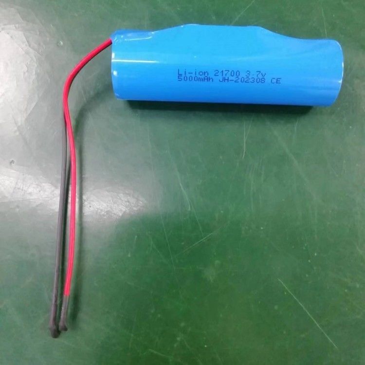 3.7V 5000mAh 21700 Pack con PCB e Leads 20 AWG per dispositivi elettronici