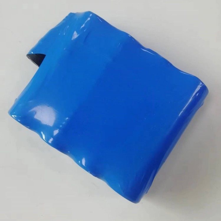 4 celle 21700 7,4 V con batteria 10000mah 2 pezzi in serie 2 in parallelo con Dc5.5x2.1mm presa femminile