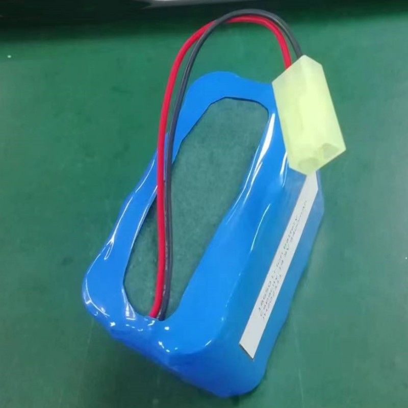 14.4V 4400mAh 18650 pacchetto batteria cellulare 4S2P con spina Tamiya per la luce wireless par