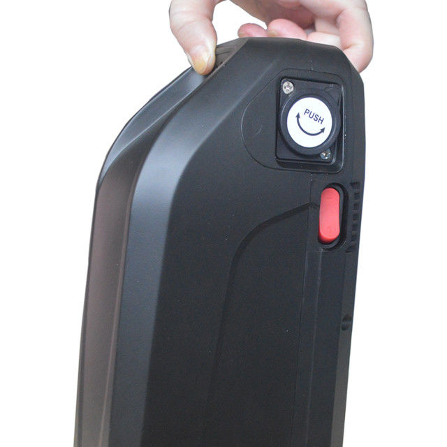 Batteria per biciclette elettriche 48V 17,5Ah Hailong Style HL-1-2 con cellula di marca