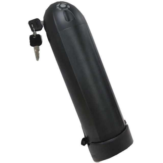 48 Volt Ebike batteria pacchetto 10,4ah 48v Acqua Bottiglia Forma Sotto Scarica 2Pin
