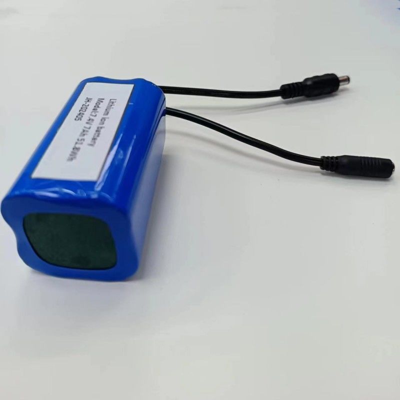 Batteria a striscia a LED 7.4V Capacità massima per 4 celle 18650 Batteria con presa a corrente continua