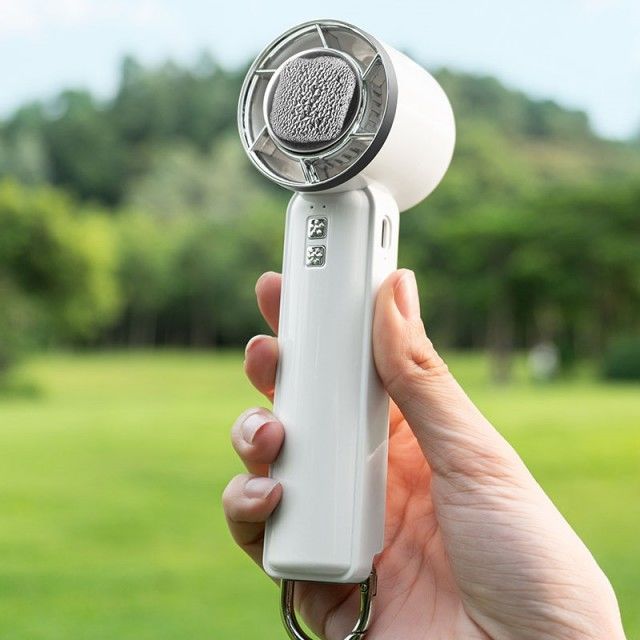 Piccolo ventilatore di raffreddamento a semiconduttore a cinque livelli, vento forte, vento freddo con ghiaccio, mini ventilatore a mano senza lama con raffreddatore di ghiaccio