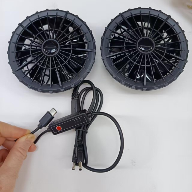 Ventilatore di raffreddamento dell' aria 5V 2pcs ventilatore interno camicia per i lavoratori all' esterno con tappo di tipo C