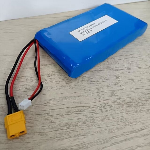 Pacchetto batterie personalizzato 7s1p 18650 24V 3500mAh Per motore da 350W con spina Xt60